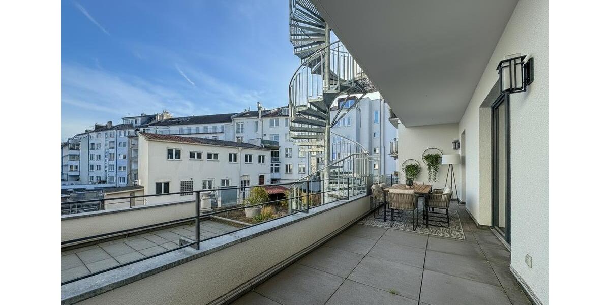 Etagenwohnung Düsseldorf Pempelfort - 3 Zimmer, 84 m&sup2;, 1.764&euro; | Angebot:23615742
