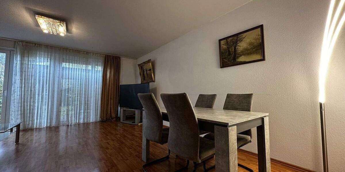 Reihenmittelhaus Köln Ossendorf - 4 Zimmer, 145 m&sup2;, 2.750&euro; | Angebot:24736531