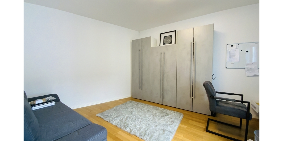 Wohnen auf einer Ebene Moderne, hochwertige 3 Zimmer-Wohnung mit Bungalow-Charakter - Erdgeschoßwohnung Düsseldorf Heerdt | Angebot:27496473