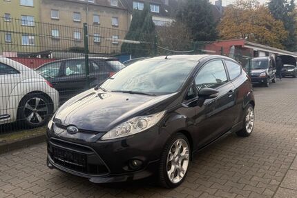 Ford Fiesta 153.000 km 3.000 € Essen 45143