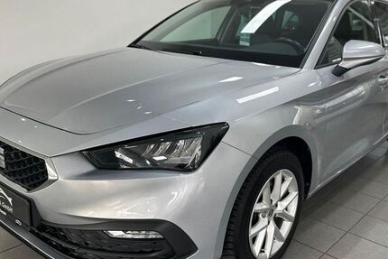 Seat Leon 15.000 km 19.990 € Heiligenhaus 42579