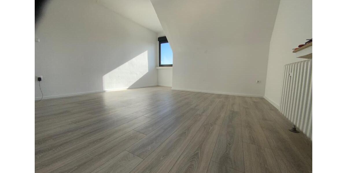 Mehrfamilienhaus, Wohnhaus Bergisch Gladbach Paffrath - 8 Zimmer, 185 m&sup2;, 630.000&euro; | Angebot:24442933