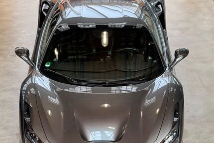 Ferrari F8 29.900 km 289.900 &euro; Düsseldorf 40211