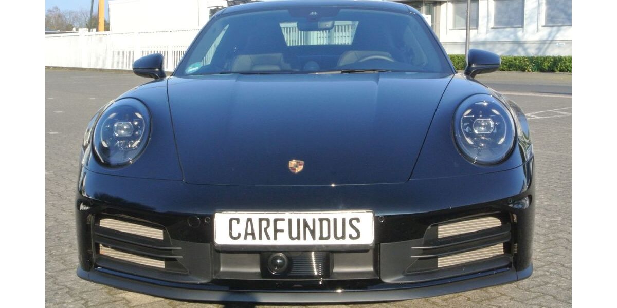 Porsche 992 5.999 km 136.992 &euro; Köln Lövenich 50859