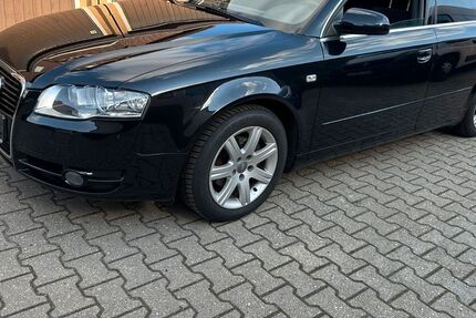 Audi A4 140.000 km 8.500 &euro; Bergisch Gladbach 51467
