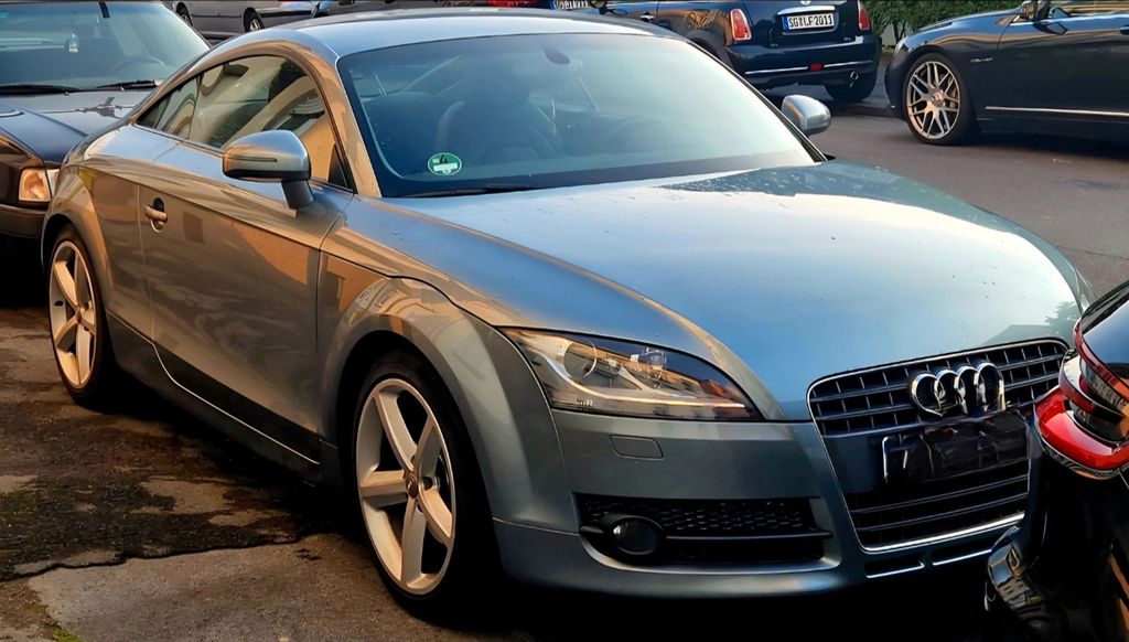 Audi TT 179.000 km 8.999 &euro; Solingen 42719