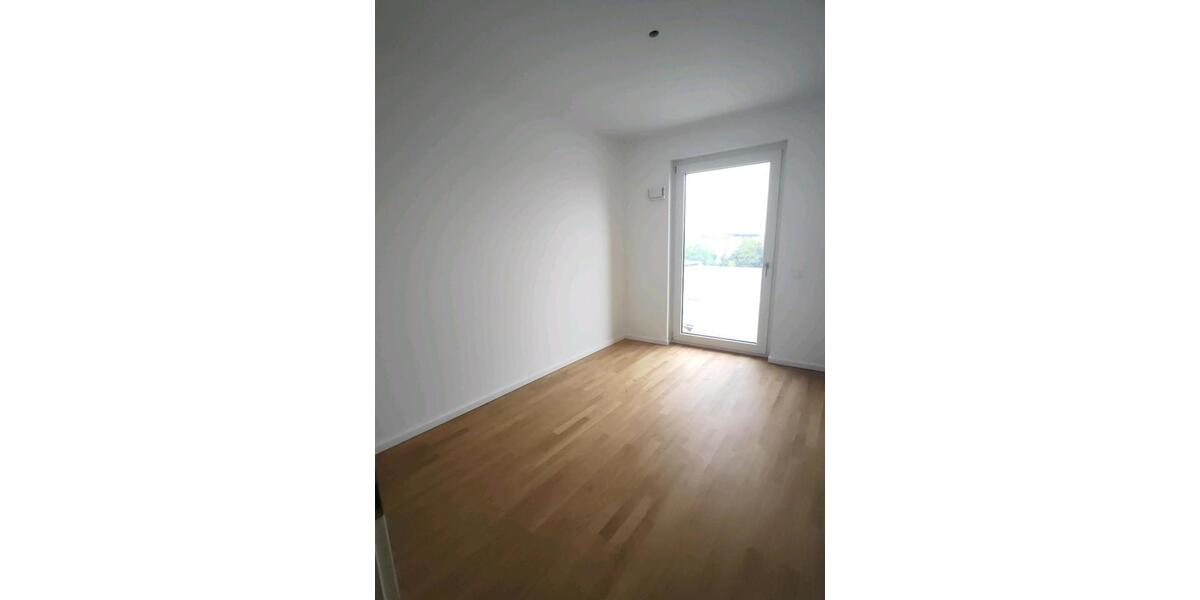 Einfamilienhaus Düsseldorf Heerdt - 3 Zimmer, 74 m&sup2;, 2.225&euro; | Angebot:25312301