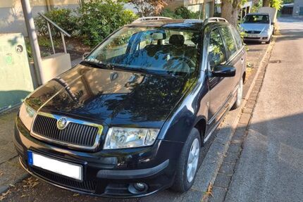 Skoda Fabia 165.000 km 1.690 &euro; Remscheid 42857