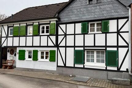 Haus Solingen Aufderhöhe - 3 Zimmer, 57 m&sup2;, 289.000&euro; | Angebot:26019732