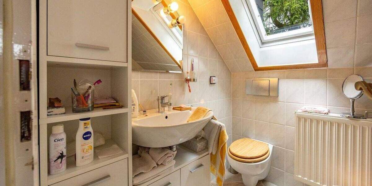 Einfamilienhaus Halver - 7 Zimmer, 238 m&sup2;, 559.000&euro; | Angebot:24424318