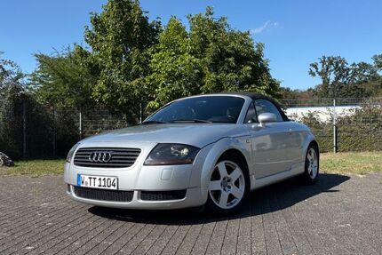 Audi TT 234.000 km 4.440 &euro; Solingen 42659