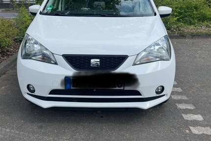 Seat Mii 99.987 km 7.500 &euro; düsseldorf 40229