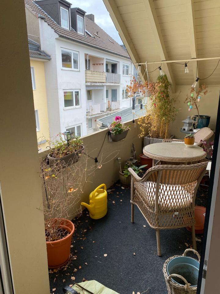 Spichernstr, 3 Zimmer, KDB, Balkon, 77 qm, Laminat zimmer