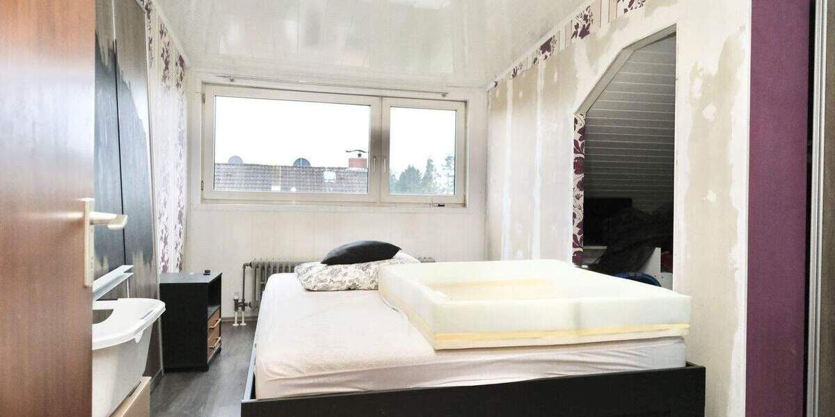 Etagenwohnung Neuss Rosellen - 4 Zimmer, 96 m&sup2;, 269.000&euro; | Angebot:25687337