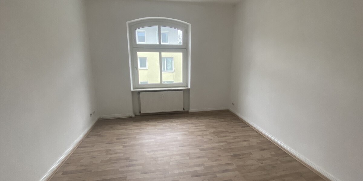 Schöne lichtdurchflutete Wohnung im 1. OG mit separatem Mansardenzimmer! - Etagenwohnung Remscheid Gemarkung Bergisch Born | Angebot:27194878