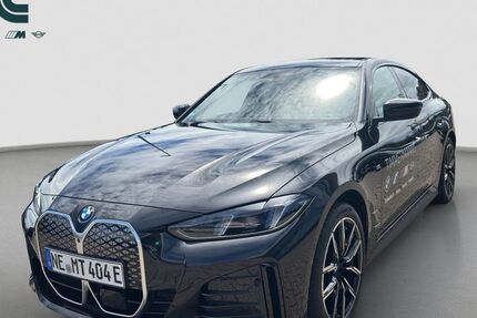 BMW i4 3.998 km 61.390 &euro; Neuss 41460