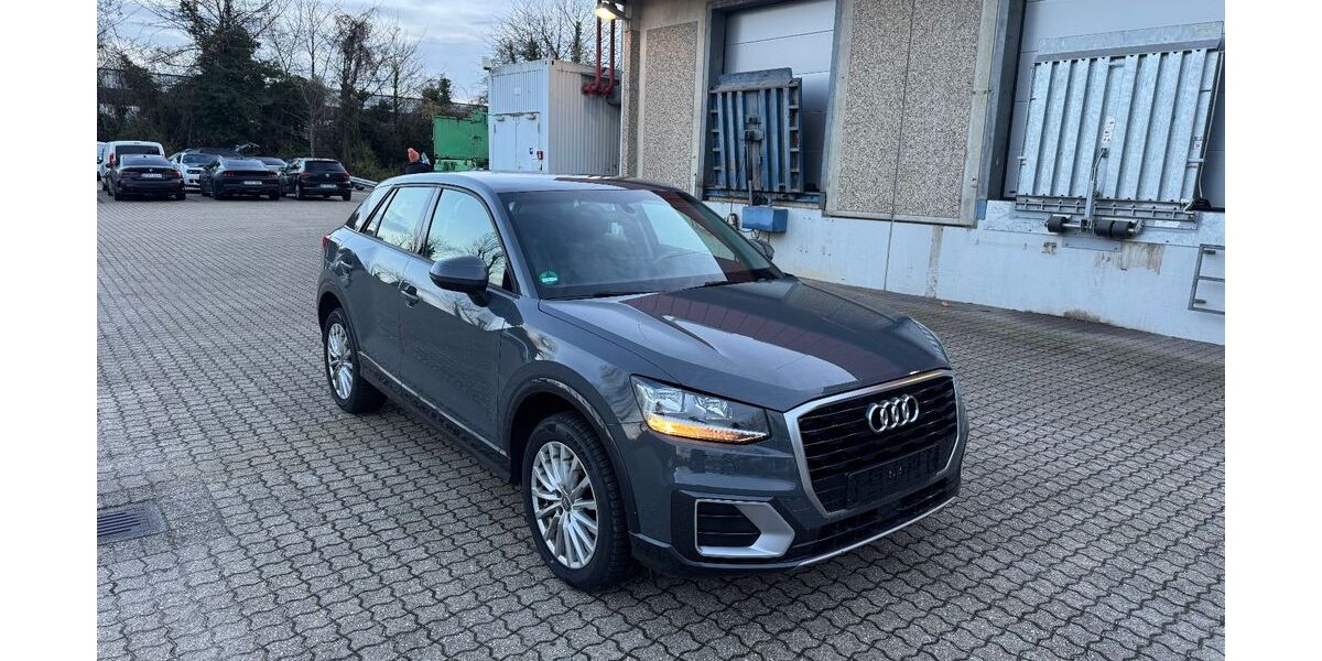 Audi Q2 148.000 km 14.499 € Düsseldorf 40470