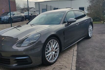 Porsche Panamera 53.000 km 59.400 € Langenfeld 40764