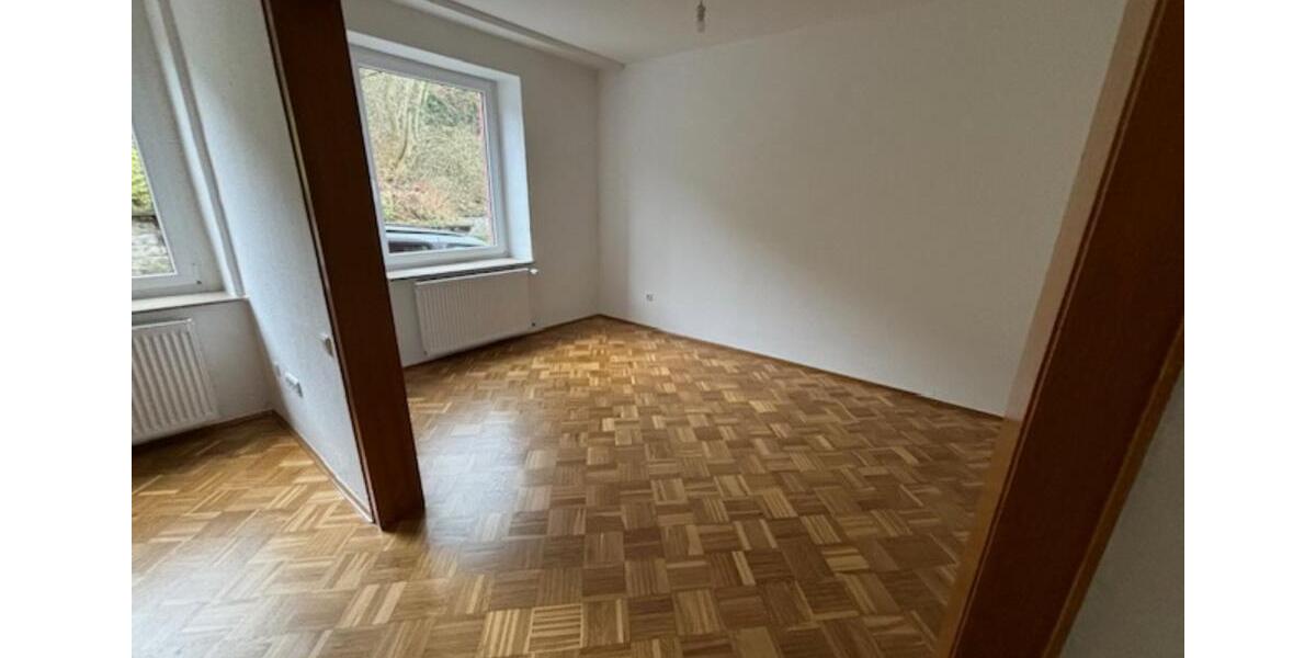 Erdgeschoßwohnung Velbert - 4 Zimmer, 97 m&sup2;, 790&euro; | Angebot:24752645