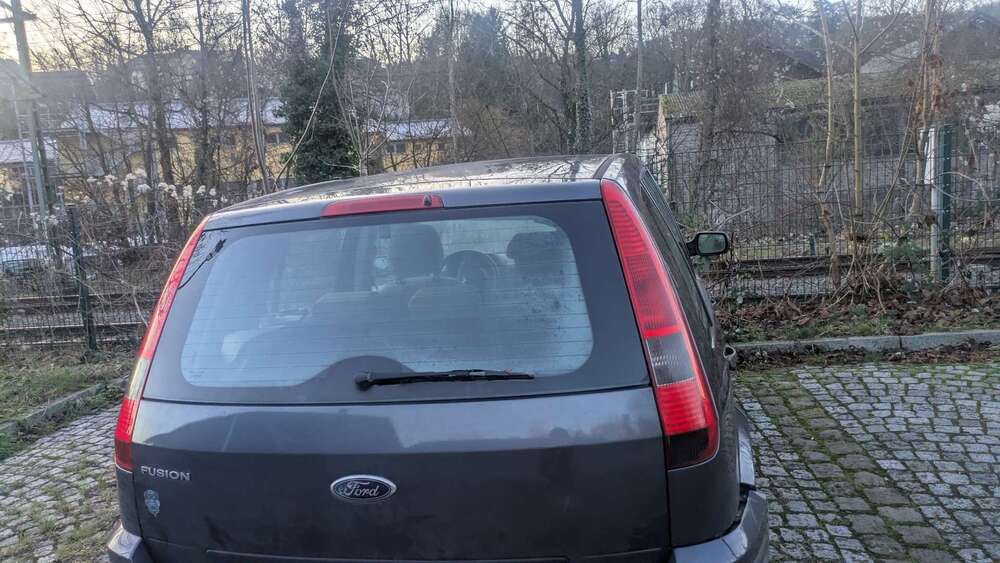 Ford Fusion 250.000 km 200 &euro; Langenberg (Velbert) 42555