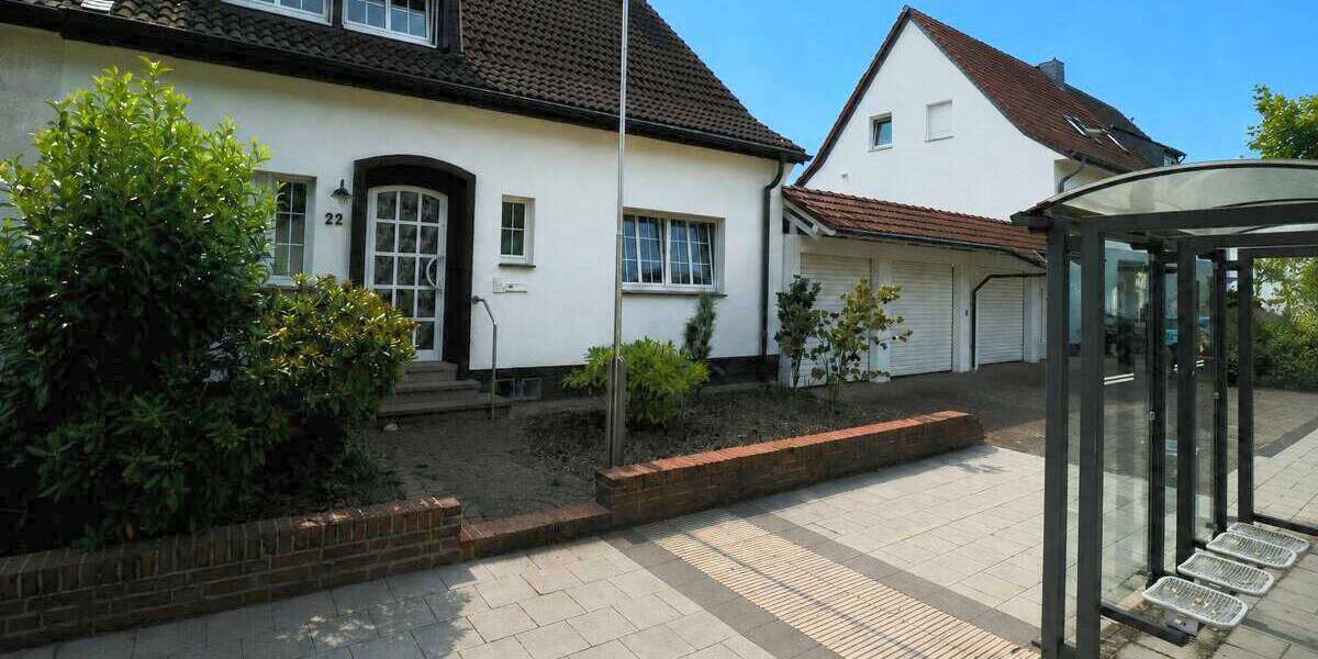Einfamilienhaus Dormagen - 5 Zimmer, 150 m&sup2;, 1.990&euro; | Angebot:27569770
