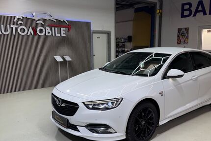 Opel Insignia 109.000 km 15.290 € Wuppertal 42327