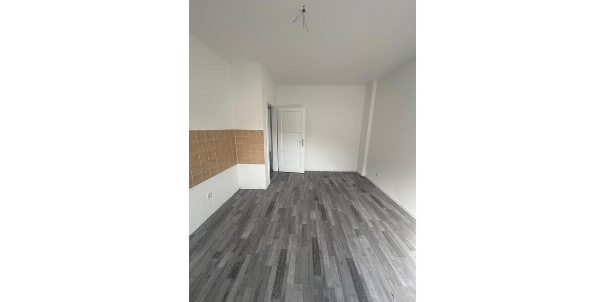 Etagenwohnung Schwelm - 3 Zimmer, 83 m&sup2;, 595&euro; | Angebot:26130981
