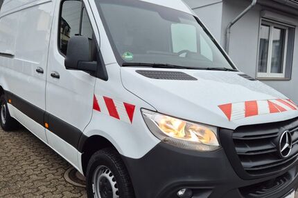 Mercedes-Benz Sprinter 196.000 km 21.999 &euro; Düsseldorf 40591