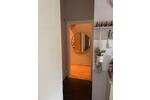 Rarität mit gr. Garten in D.-Oberkassel ! Renovierte 2-3 Z.-Wohnung in bester Lage v. D.-Oberkassel mit Garten - Einbauküche - Keller