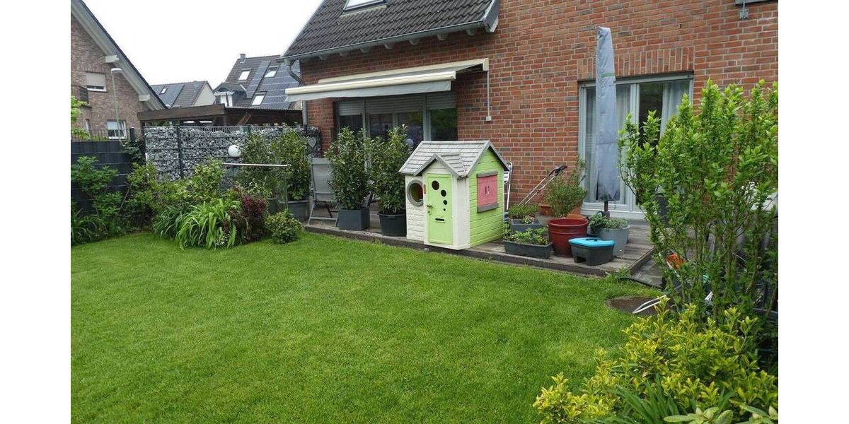 Etagenwohnung Neuss Furth-Mitte - 3 Zimmer, 130 m&sup2;, 696.000&euro; | Angebot:26898229