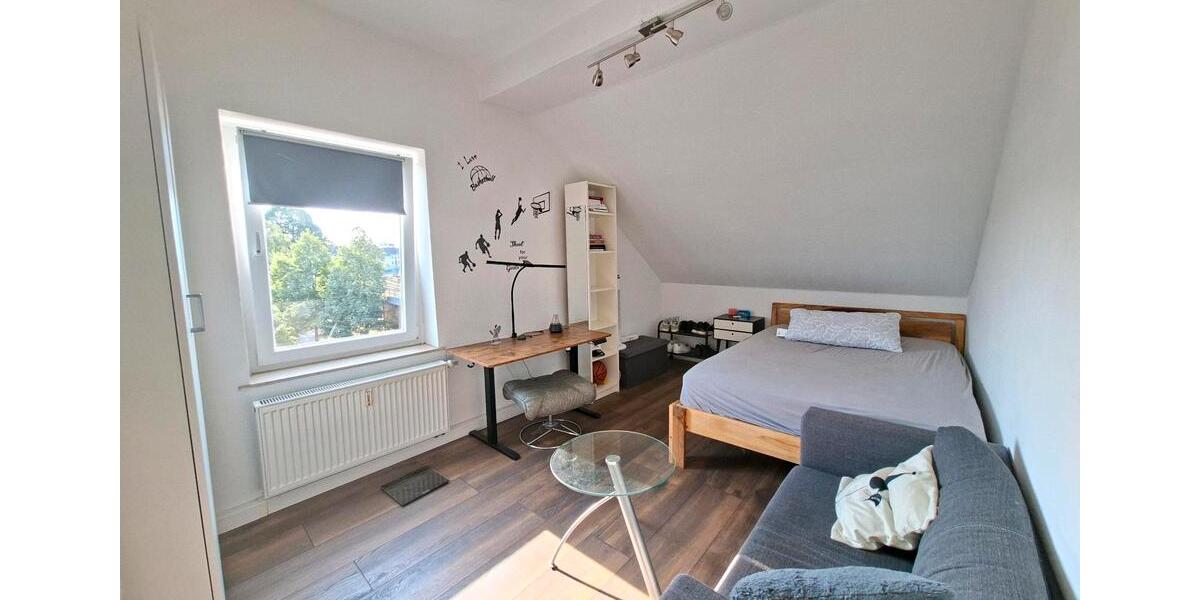 Etagenwohnung Solingen Aufderhöhe - 4 Zimmer, 85 m&sup2;, 870&euro; | Angebot:27626431