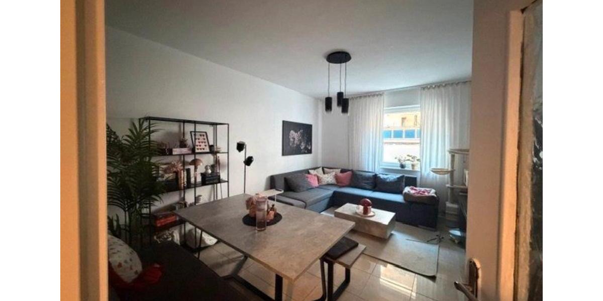 Erdgeschoßwohnung Köln Mülheim - 4 Zimmer, 84 m&sup2;, 300.000&euro; | Angebot:26952187