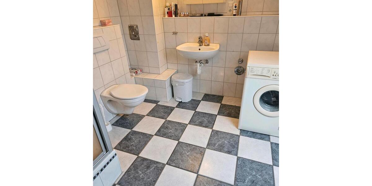 Mehrfamilienhaus, Wohnhaus Lindlar - 9 Zimmer, 238 m&sup2;, 549.000&euro; | Angebot:25924486