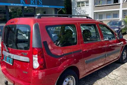 Dacia Logan 81.000 km 3.990 &euro; Solingen 42699