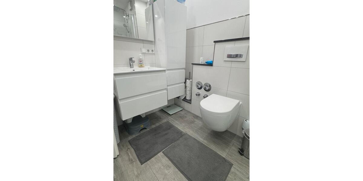 Etagenwohnung Solingen Central - 3 Zimmer, 83 m&sup2;, 293.000&euro; | Angebot:24726140