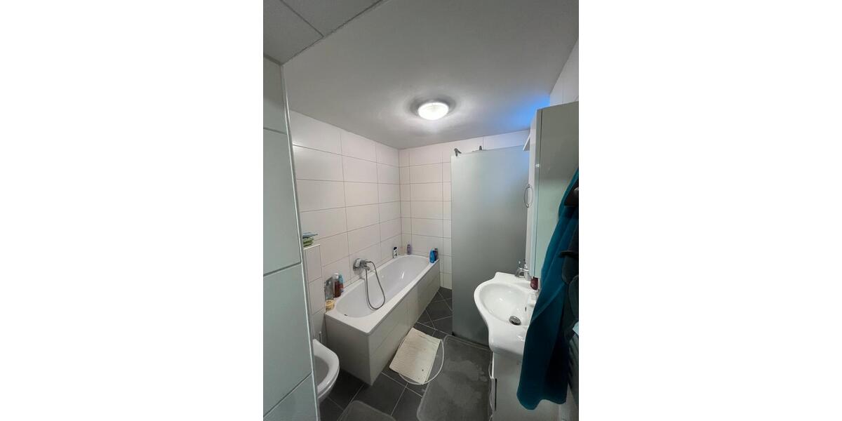 Etagenwohnung Wipperfürth - 3 Zimmer, 70 m&sup2;, 900&euro; | Angebot:24847805