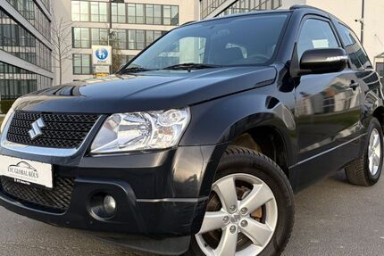 Suzuki Grand Vitara 148.000 km 8.999 &euro; Köln (Ostheim) 51107
