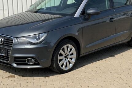 Audi A1 205.000 km 6.100 &euro; Leverkusen 51371