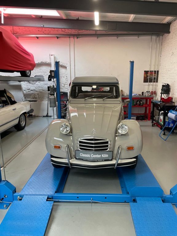 2 CV
