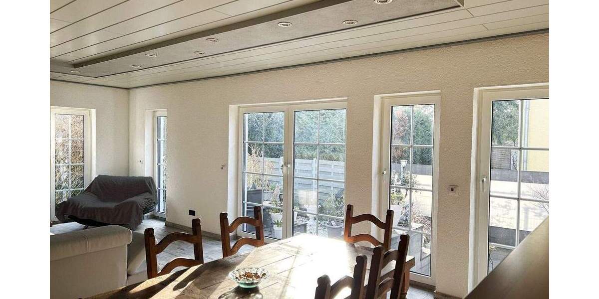 Einfamilienhaus Hilden Kalstert - 3 Zimmer, 125 m&sup2;, 595.000&euro; | Angebot:24778053