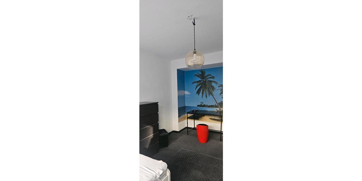 Etagenwohnung Düsseldorf Flingern Süd - 5 Zimmer, 130 m&sup2;, 650&euro; | Angebot:24515667