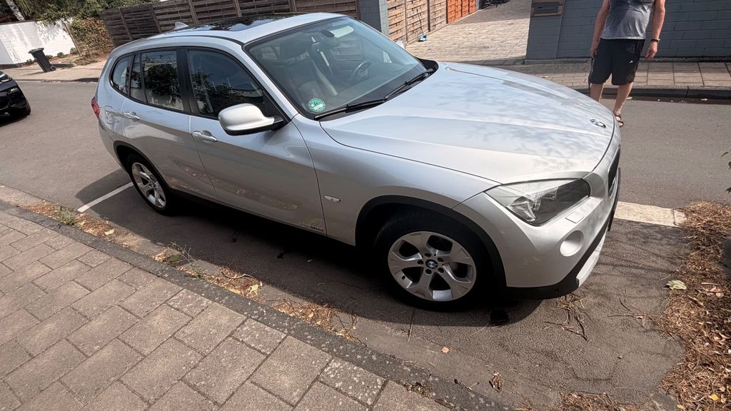 BMW X1 125.000 km 9.680 &euro; köln 50999