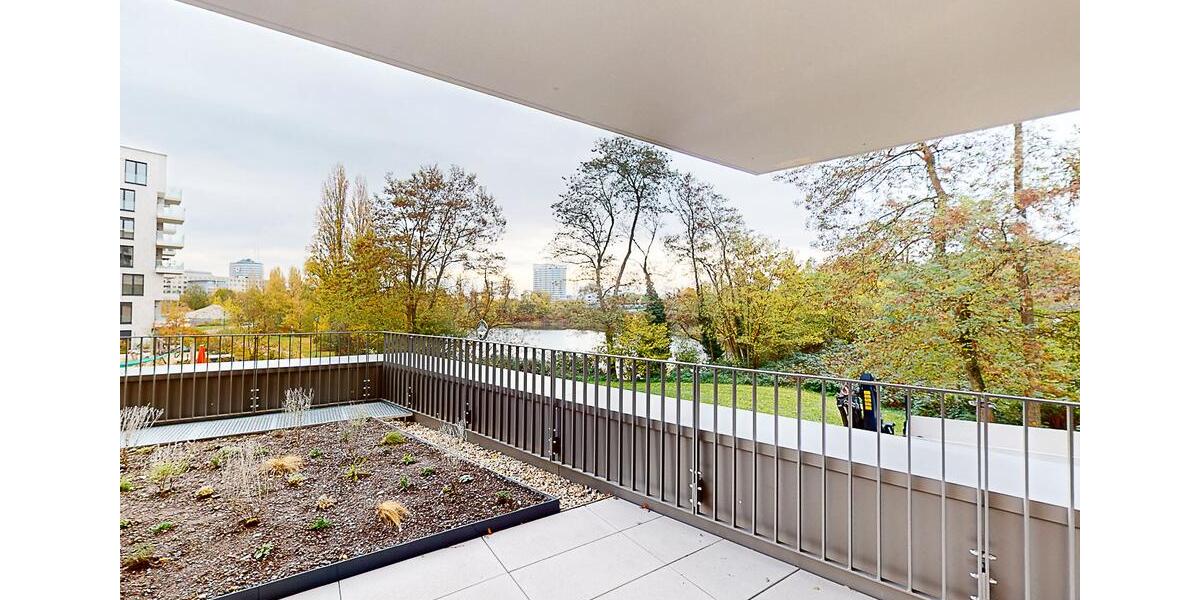 Dachgeschoßwohnung Düsseldorf Heerdt - 3 Zimmer, 93 m&sup2;, 1.486&euro; | Angebot:24441628