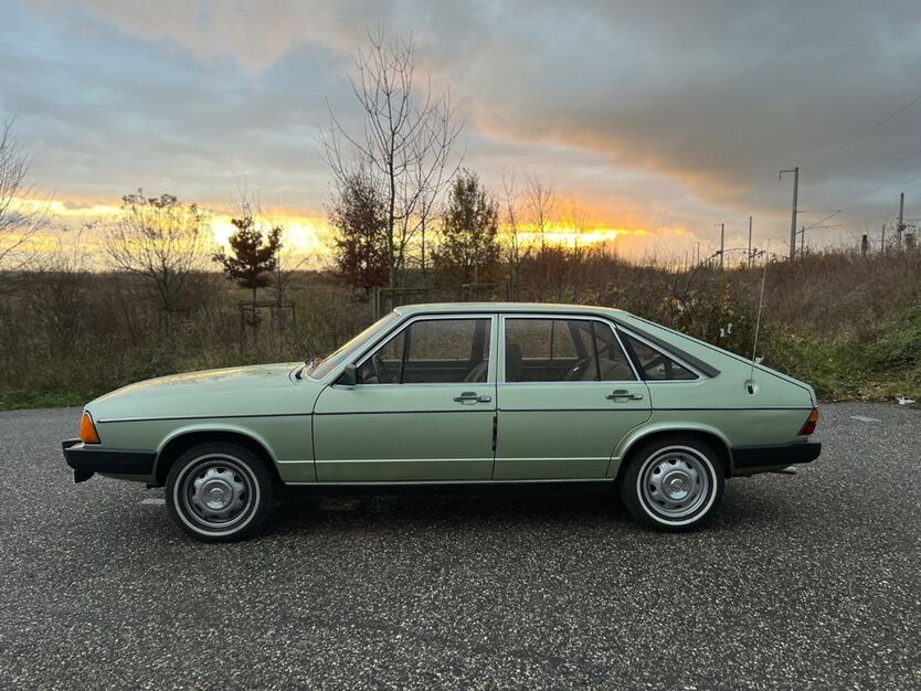 Audi 100 88.000 km 15.000 € Köln 50931