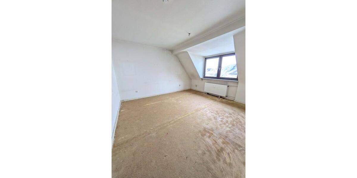 Etagenwohnung Düsseldorf Derendorf - 3 Zimmer, 65 m&sup2;, 853&euro; | Angebot:24703905