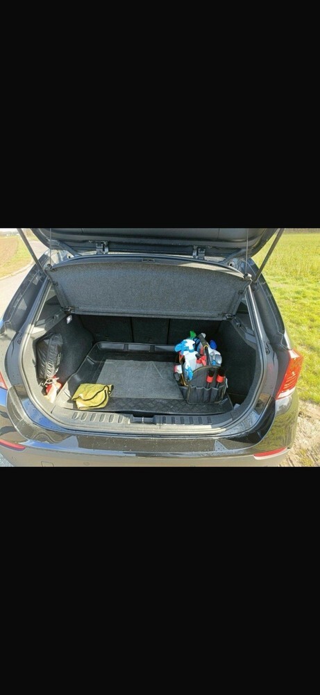 BMW X1 205.000 km 9.999 € Düsseldorf 40213