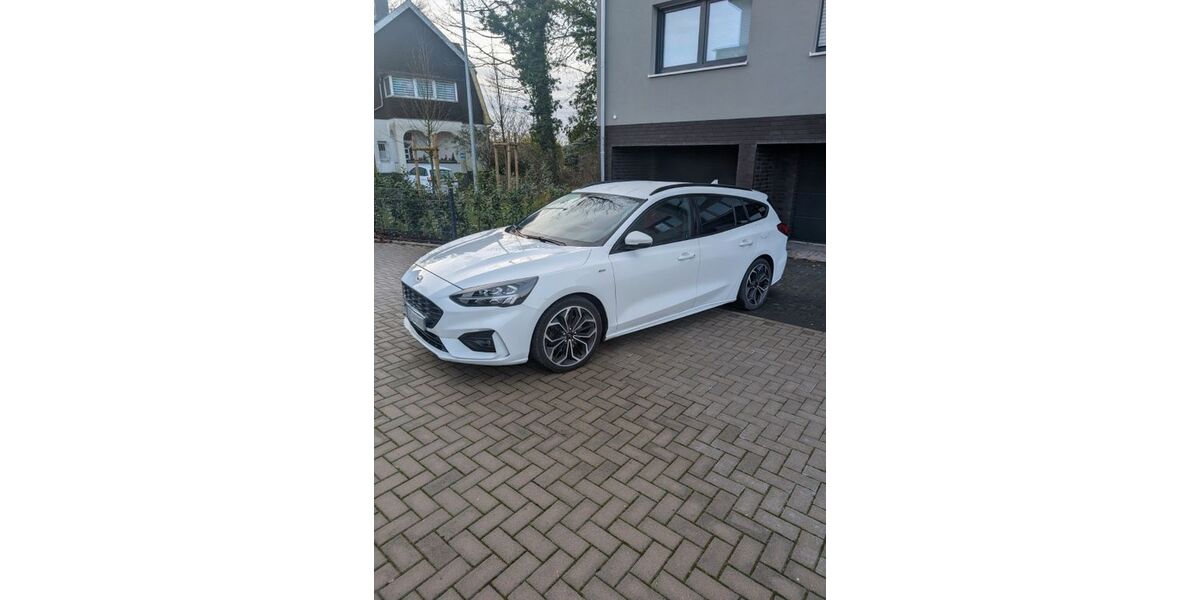 Ford Focus 113.000 km 12.500 &euro; Wülfrath 42489