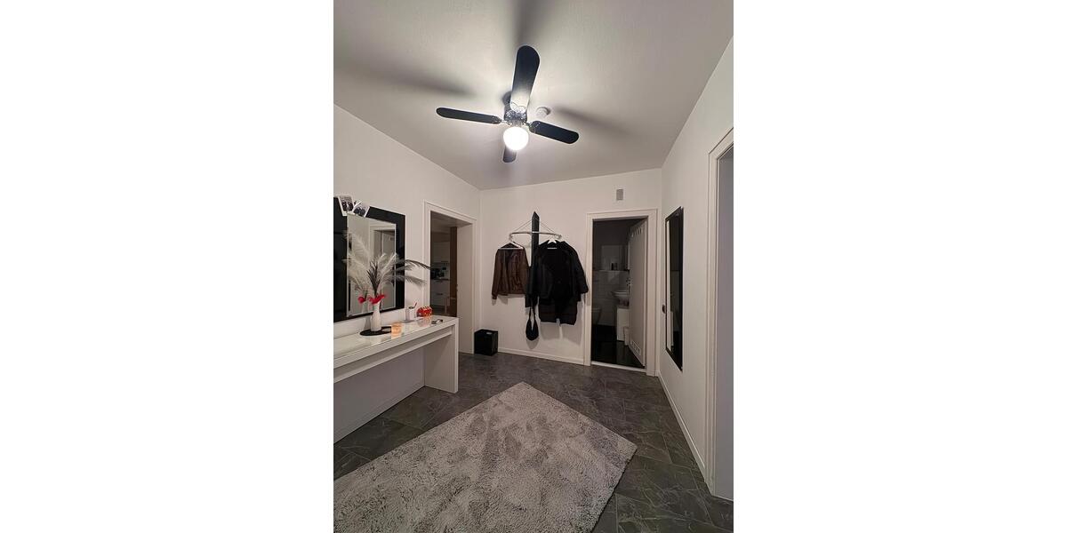 Etagenwohnung Wuppertal Sedansberg - 3 Zimmer, 105 m&sup2;, 1.350&euro; | Angebot:25967644