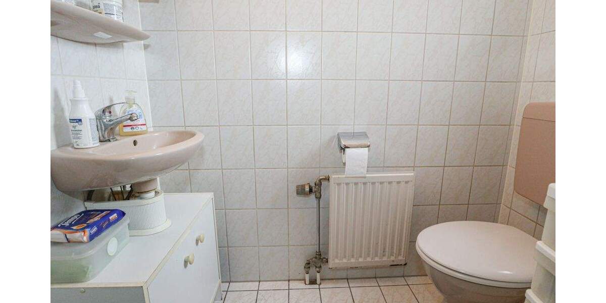 Reihenmittelhaus Neuss / Weckhoven Weckhoven - 5 Zimmer, 101 m&sup2;, 355.000&euro; | Angebot:25689668