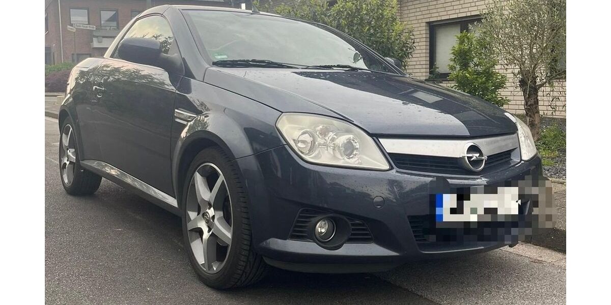 Opel Tigra 124.800 km 2.950 &euro; Neuss 41472